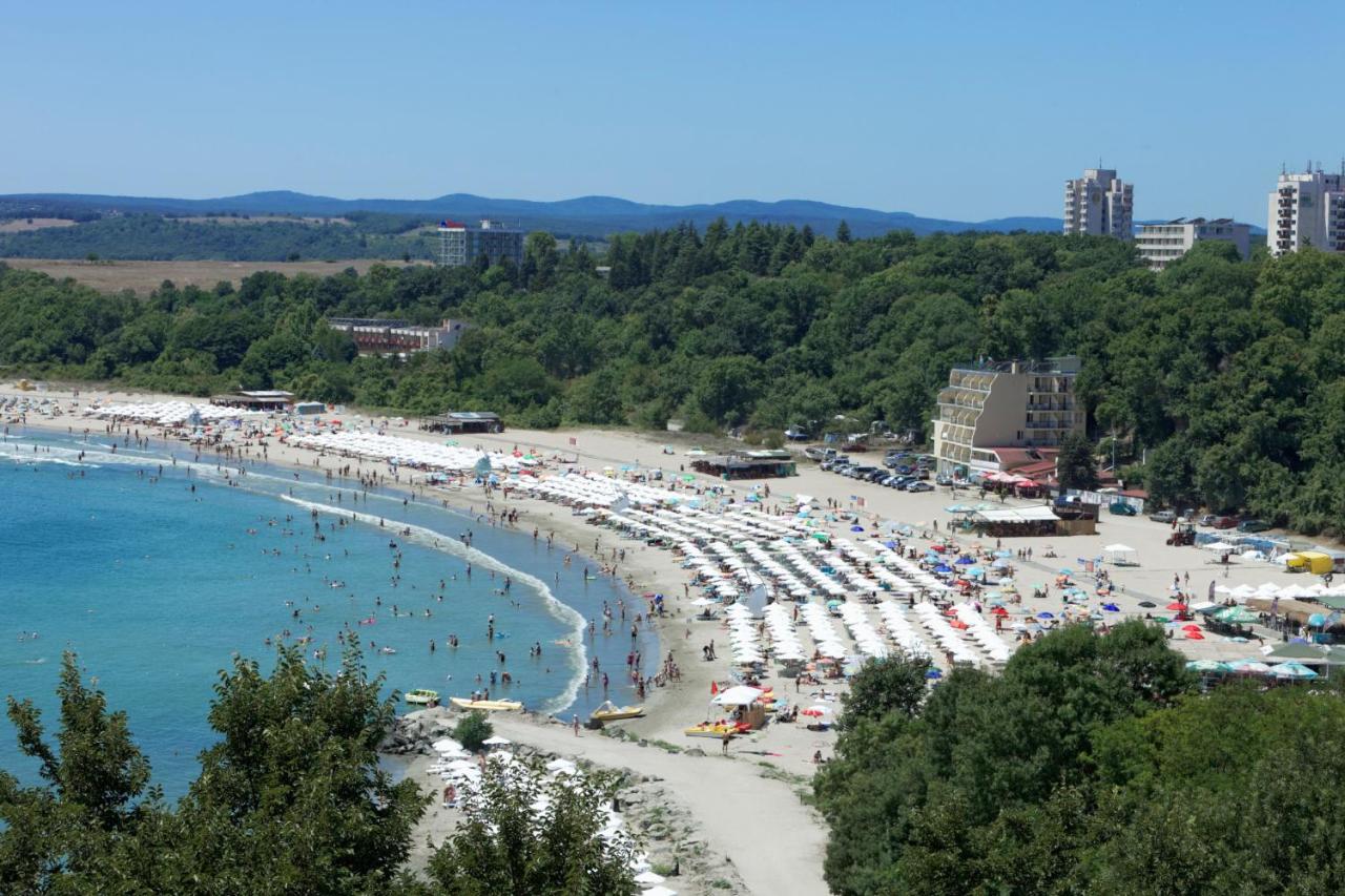 Hotel Marina Kiten  Bagian luar foto