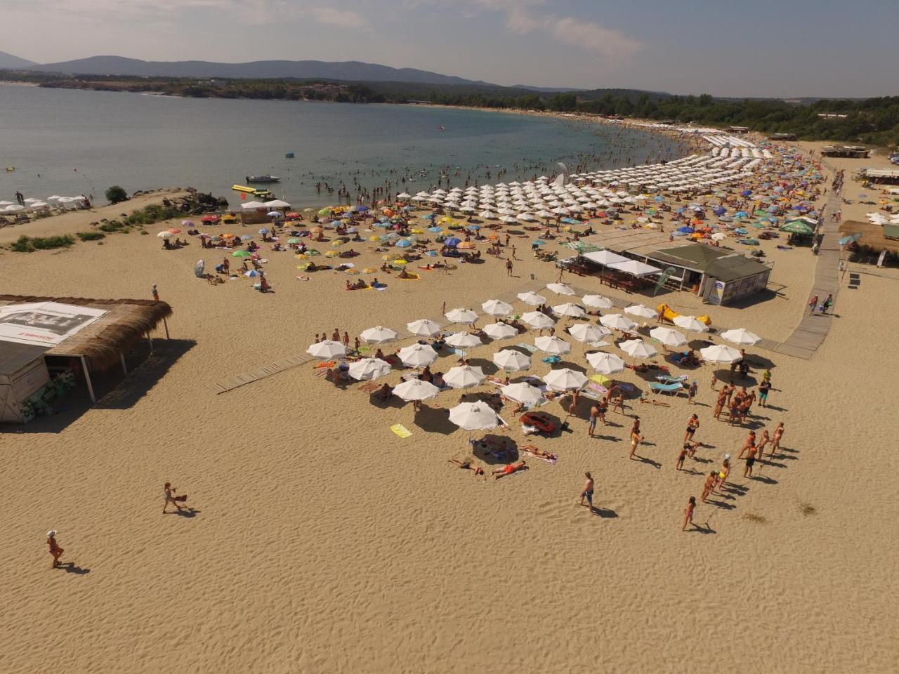 Hotel Marina Kiten  Bagian luar foto