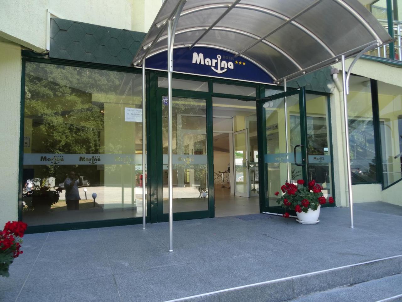 Hotel Marina Kiten  Bagian luar foto