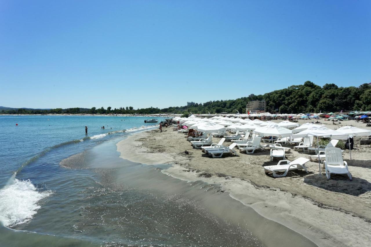 Hotel Marina Kiten  Bagian luar foto